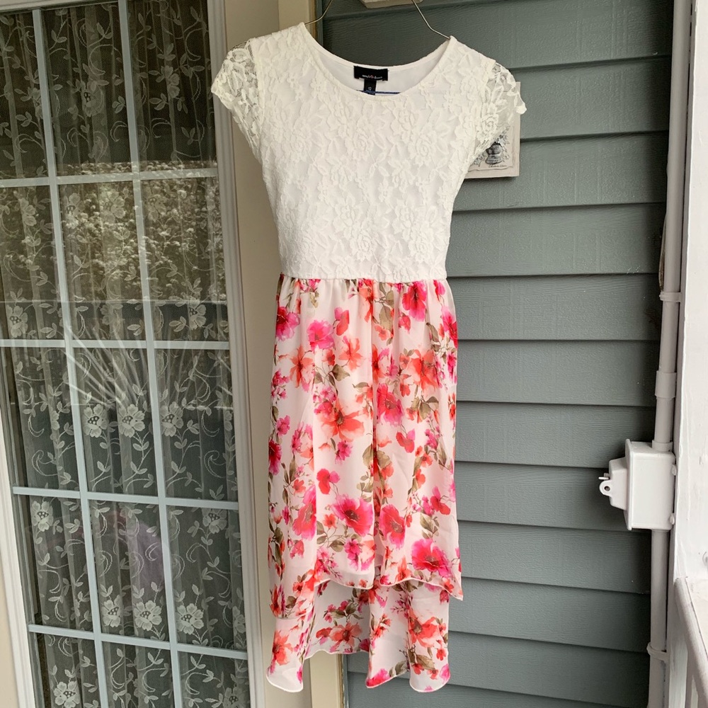 Girls dress